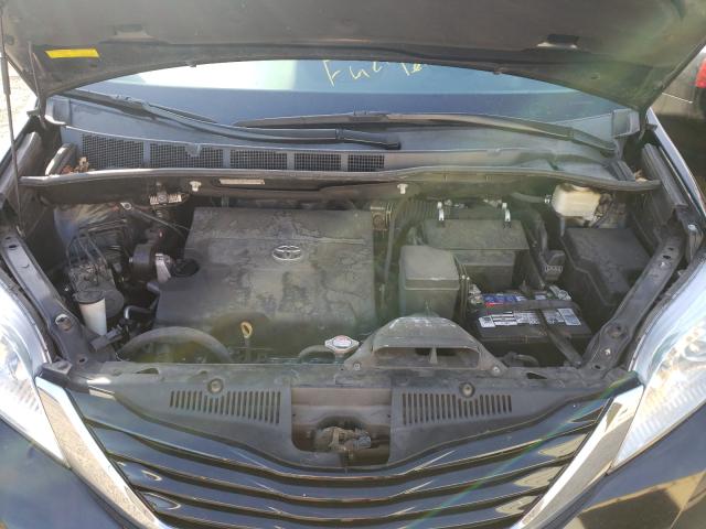 Photo 6 VIN: 5TDKK3DC7GS757879 - TOYOTA SIENNA LE 