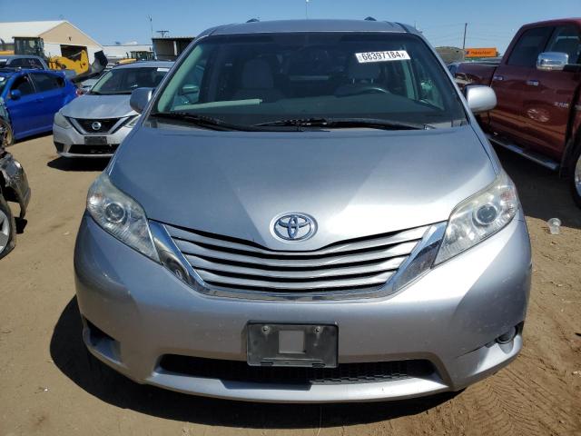 Photo 4 VIN: 5TDKK3DC7GS760989 - TOYOTA SIENNA LE 