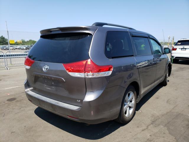 Photo 3 VIN: 5TDKK3DC8BS013622 - TOYOTA SIENNA LE 