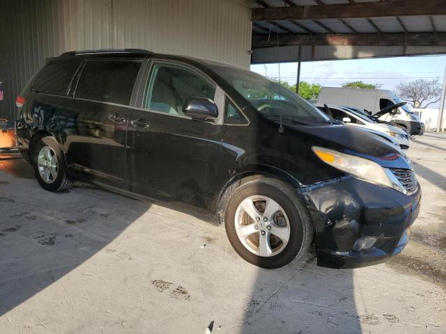 Photo 3 VIN: 5TDKK3DC8BS035510 - TOYOTA SIENNA LE 