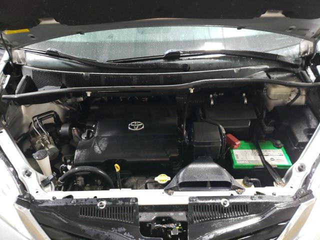 Photo 11 VIN: 5TDKK3DC8BS064537 - TOYOTA SIENNA LE 