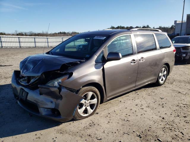 Photo 0 VIN: 5TDKK3DC8BS065865 - TOYOTA SIENNA LE 