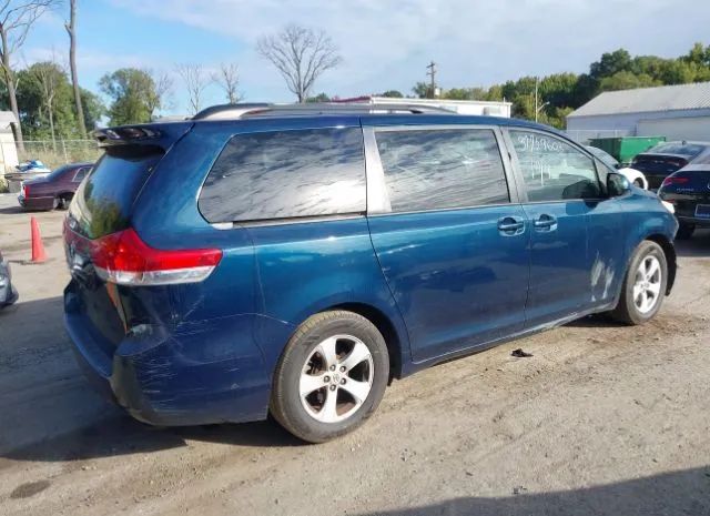 Photo 3 VIN: 5TDKK3DC8BS066918 - TOYOTA SIENNA 