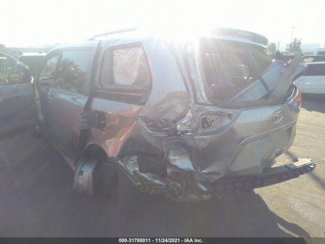 Photo 5 VIN: 5TDKK3DC8BS067440 - TOYOTA SIENNA 