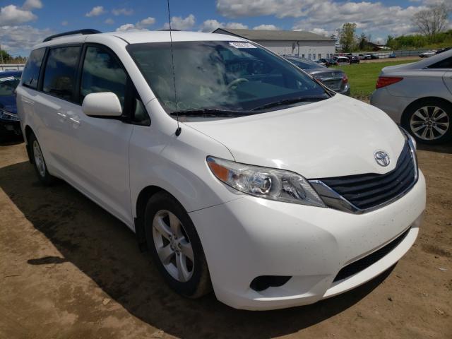 Photo 0 VIN: 5TDKK3DC8BS087879 - TOYOTA SIENNA LE 