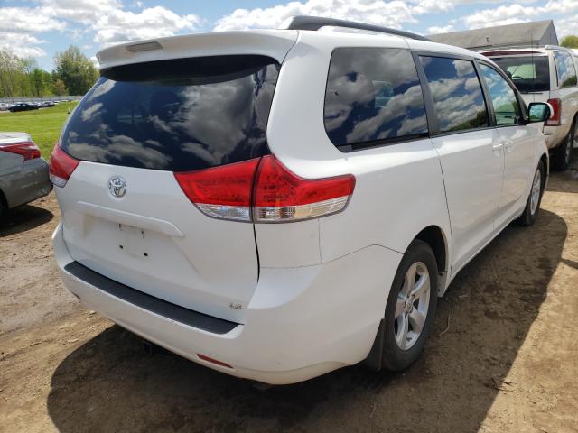 Photo 3 VIN: 5TDKK3DC8BS087879 - TOYOTA SIENNA LE 