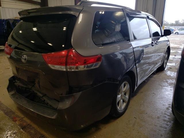 Photo 2 VIN: 5TDKK3DC8BS088806 - TOYOTA SIENNA LE 