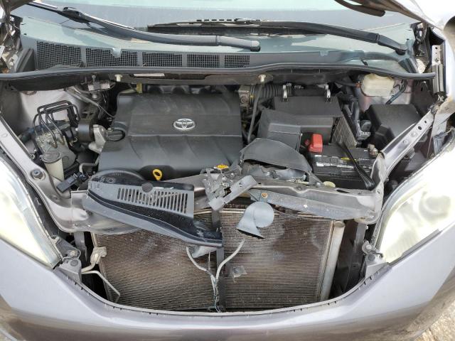 Photo 11 VIN: 5TDKK3DC8BS101358 - TOYOTA SIENNA LE 