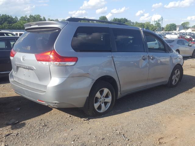 Photo 3 VIN: 5TDKK3DC8BS119486 - TOYOTA SIENNA LE 