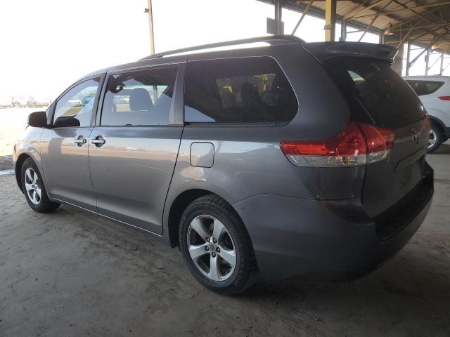 Photo 1 VIN: 5TDKK3DC8BS130939 - TOYOTA SIENNA LE 