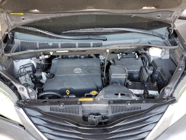 Photo 11 VIN: 5TDKK3DC8BS130939 - TOYOTA SIENNA LE 