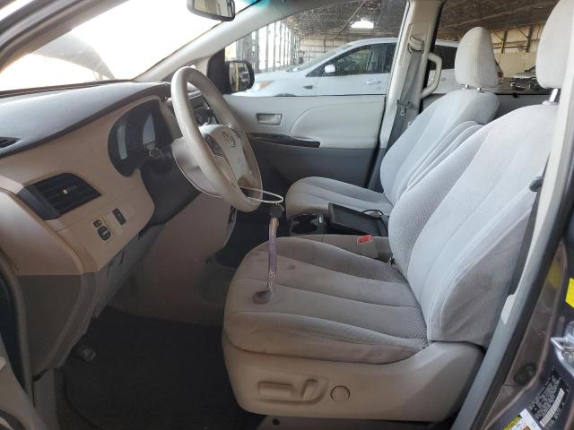 Photo 6 VIN: 5TDKK3DC8BS130939 - TOYOTA SIENNA LE 