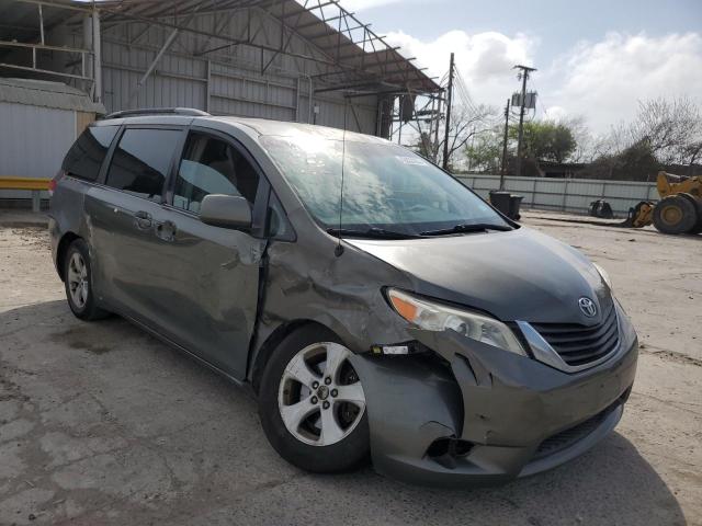 Photo 3 VIN: 5TDKK3DC8BS149233 - TOYOTA SIENNA LE 