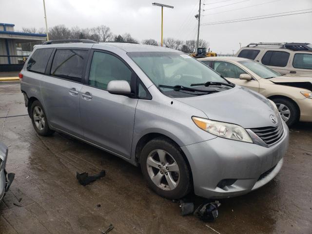 Photo 3 VIN: 5TDKK3DC8BS173130 - TOYOTA SIENNA LE 