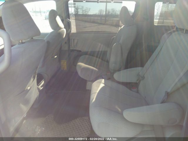 Photo 7 VIN: 5TDKK3DC8CS186509 - TOYOTA SIENNA 