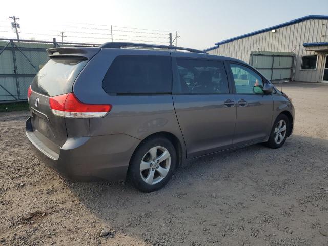 Photo 2 VIN: 5TDKK3DC8CS190544 - TOYOTA SIENNA LE 