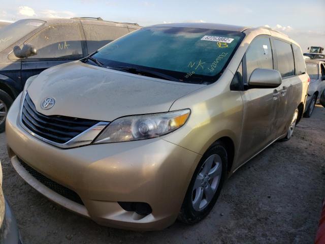 Photo 1 VIN: 5TDKK3DC8CS207102 - TOYOTA SIENNA LE 