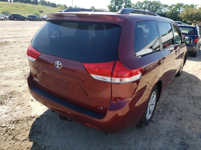 Photo 3 VIN: 5TDKK3DC8CS209531 - TOYOTA SIENNA LE 