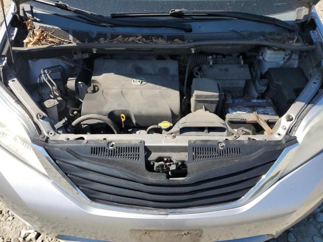 Photo 11 VIN: 5TDKK3DC8CS235384 - TOYOTA SIENNA LE 