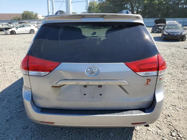 Photo 5 VIN: 5TDKK3DC8CS235384 - TOYOTA SIENNA LE 