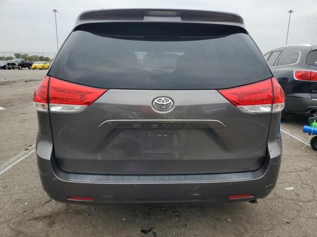 Photo 5 VIN: 5TDKK3DC8CS246823 - TOYOTA SIENNA LE 