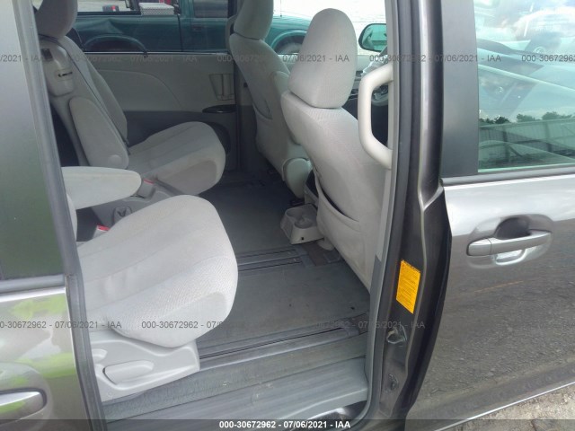 Photo 7 VIN: 5TDKK3DC8CS247955 - TOYOTA SIENNA 