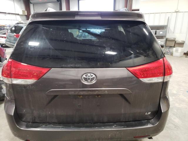 Photo 5 VIN: 5TDKK3DC8CS254792 - TOYOTA SIENNA LE 