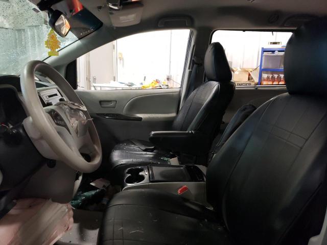 Photo 6 VIN: 5TDKK3DC8CS254792 - TOYOTA SIENNA LE 