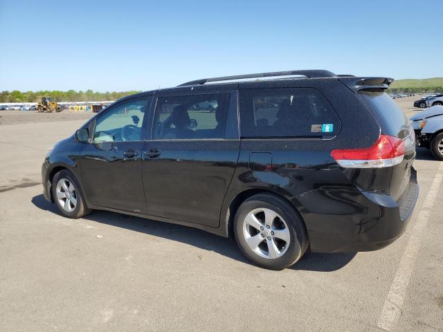 Photo 1 VIN: 5TDKK3DC8CS255277 - TOYOTA SIENNA LE 