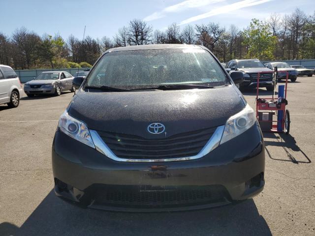 Photo 4 VIN: 5TDKK3DC8CS255277 - TOYOTA SIENNA LE 