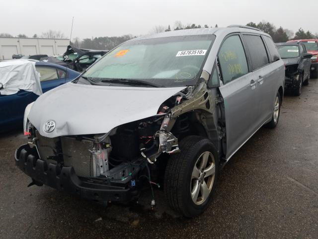 Photo 1 VIN: 5TDKK3DC8CS260883 - TOYOTA SIENNA LE 