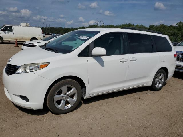 Photo 0 VIN: 5TDKK3DC8CS277585 - TOYOTA SIENNA LE 