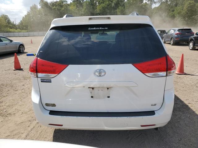 Photo 5 VIN: 5TDKK3DC8CS277585 - TOYOTA SIENNA LE 