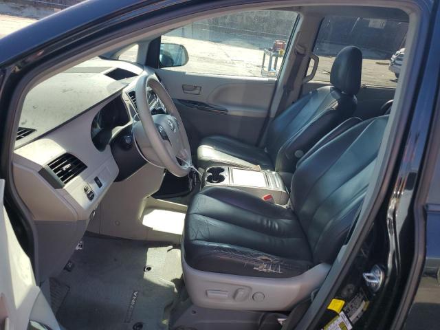 Photo 6 VIN: 5TDKK3DC8DS283923 - TOYOTA SIENNA LE 