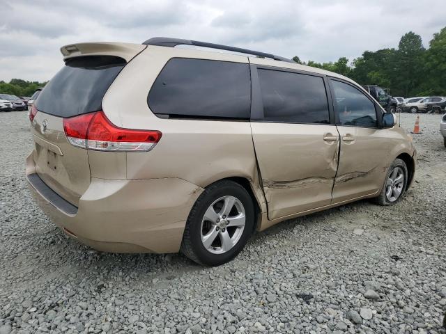 Photo 2 VIN: 5TDKK3DC8DS306911 - TOYOTA SIENNA LE 