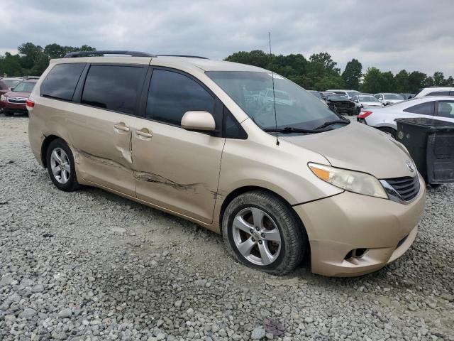 Photo 3 VIN: 5TDKK3DC8DS306911 - TOYOTA SIENNA LE 