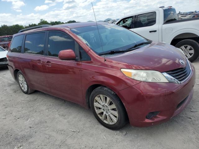 Photo 3 VIN: 5TDKK3DC8DS309307 - TOYOTA SIENNA LE 