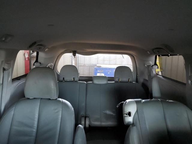 Photo 9 VIN: 5TDKK3DC8DS310117 - TOYOTA SIENNA LE 