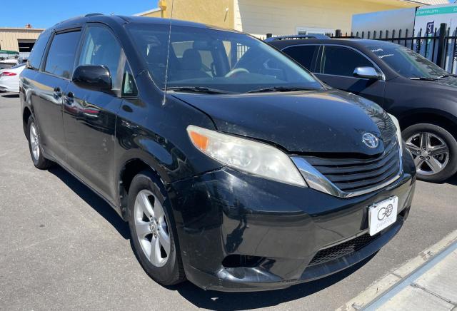 Photo 0 VIN: 5TDKK3DC8DS310568 - TOYOTA SIENNA LE 