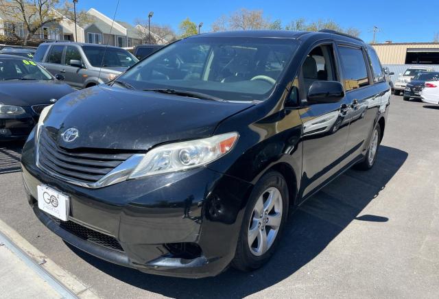 Photo 1 VIN: 5TDKK3DC8DS310568 - TOYOTA SIENNA LE 