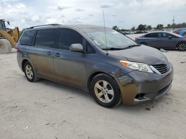 Photo 3 VIN: 5TDKK3DC8DS332246 - TOYOTA SIENNA LE 