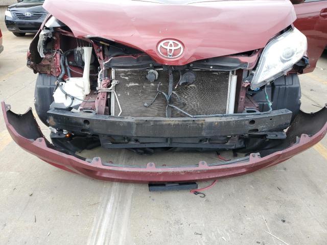 Photo 12 VIN: 5TDKK3DC8DS348317 - TOYOTA SIENNA LE 