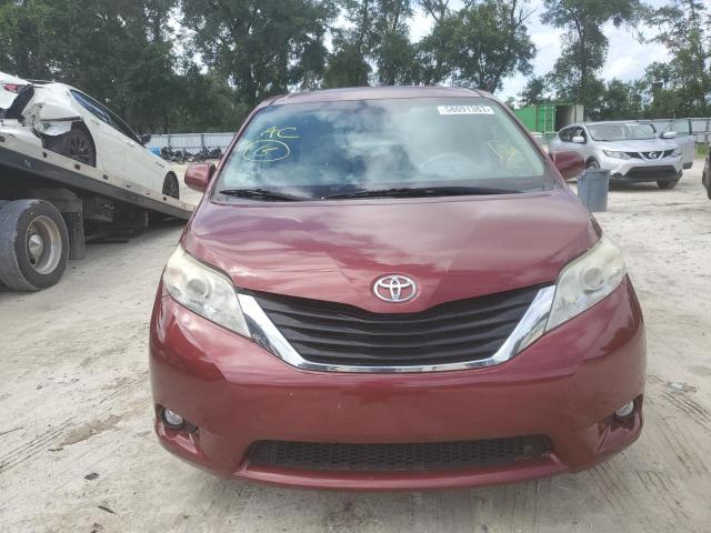 Photo 4 VIN: 5TDKK3DC8DS352724 - TOYOTA SIENNA LE 