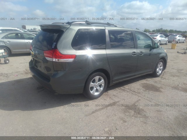 Photo 3 VIN: 5TDKK3DC8DS364825 - TOYOTA SIENNA 