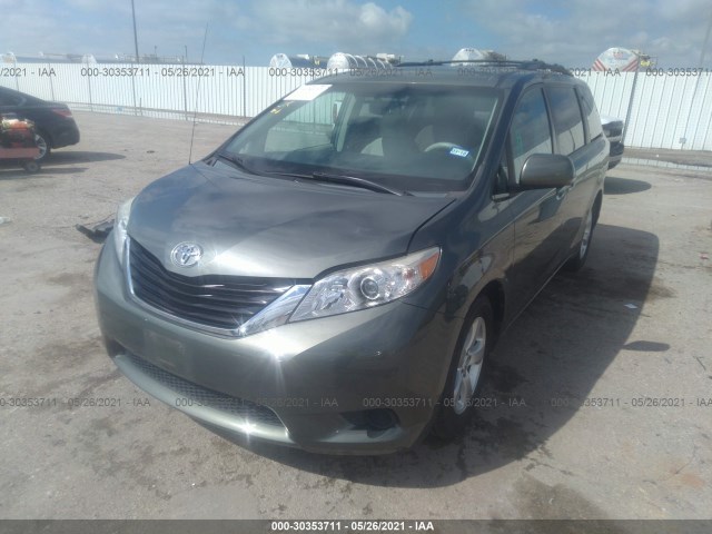 Photo 5 VIN: 5TDKK3DC8DS364825 - TOYOTA SIENNA 