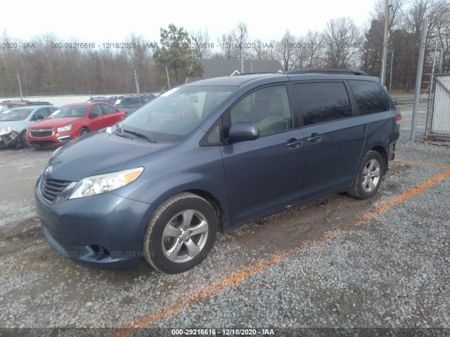 Photo 1 VIN: 5TDKK3DC8DS367806 - TOYOTA SIENNA 