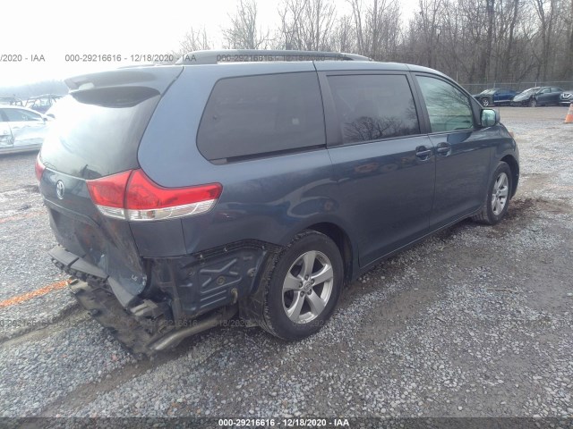 Photo 3 VIN: 5TDKK3DC8DS367806 - TOYOTA SIENNA 