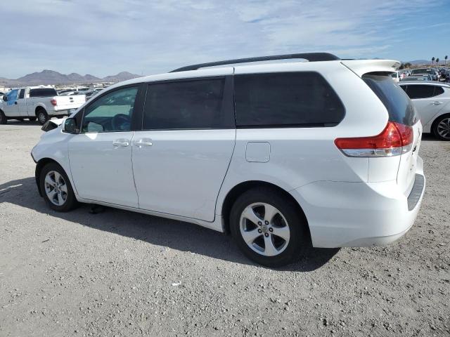 Photo 1 VIN: 5TDKK3DC8DS374304 - TOYOTA SIENNA LE 