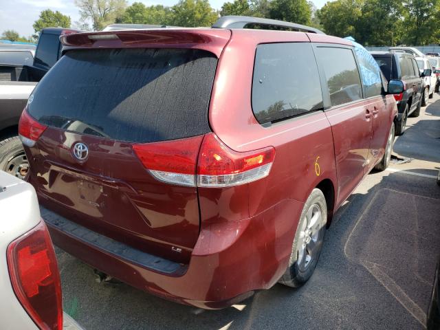 Photo 3 VIN: 5TDKK3DC8DS376103 - TOYOTA SIENNA LE 