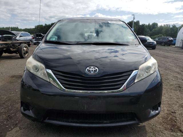 Photo 4 VIN: 5TDKK3DC8DS390714 - TOYOTA SIENNA LE 